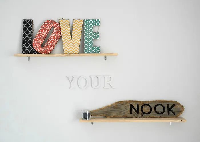 Nooks Apartment